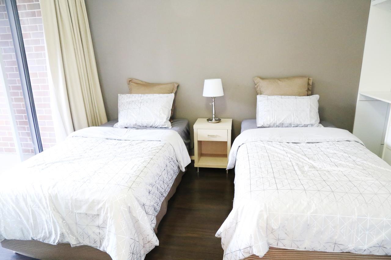 Oaks Harmony Apartment Sydney Exterior photo